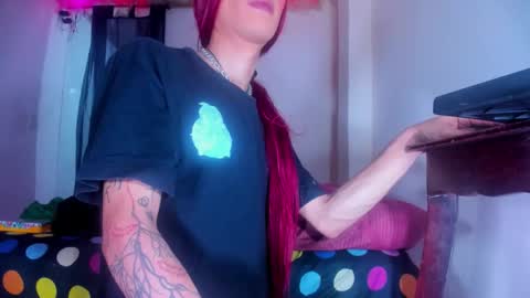 latin_big_01 online show from 12.04.25