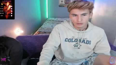 latin_boysxxx_ online show from 04.19.26