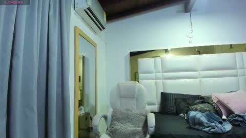 Snapshot of latin_couple20y chatting on 07.19.26 Johana y Santiago online show from 07.19.26