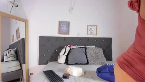Snapshot of latin_couple20y chatting on 07.30.26 Johana y Santiago online show from 07.30.26