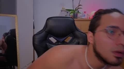  Free OF online show from 11.17.25