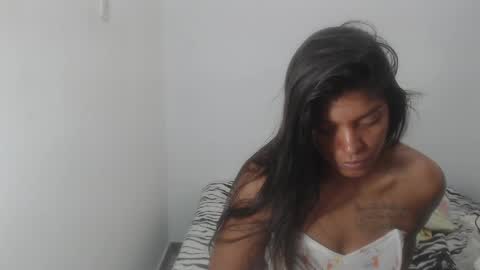 M E G A N  online show from 06.02.26