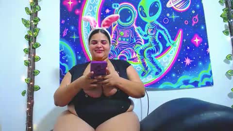 latina_bigboos12 online show from 11.26.25