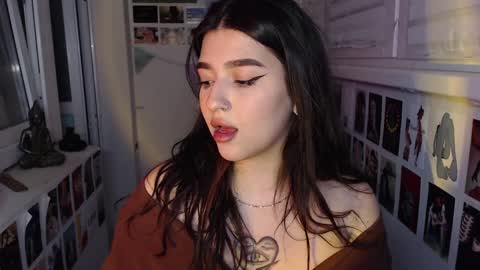 miiiiiiaaaa online show from 12.16.24