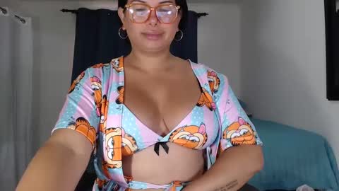 FLOR SALVAJE online show from 09.11.25