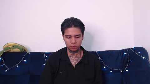 Snapshot of latinaleksa chatting on 12.15.24 Alex online show from 12.15.24