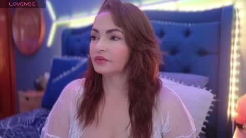 Snapshot of latinaqueen4u chatting on 06.08.26 Your Latina Lover online show from 06.08.26