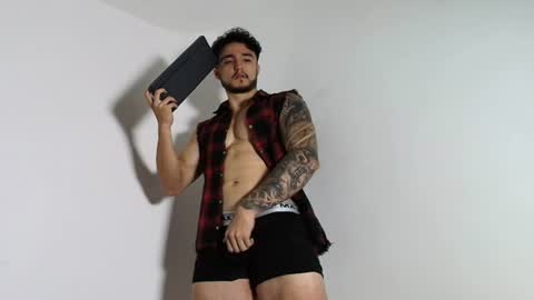 LatinBoyVIP  Colombian online show from 06.10.26
