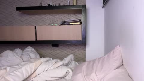 Hi -  online show from 12.29.24