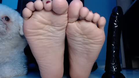 Martina  April online show from 01.29.25