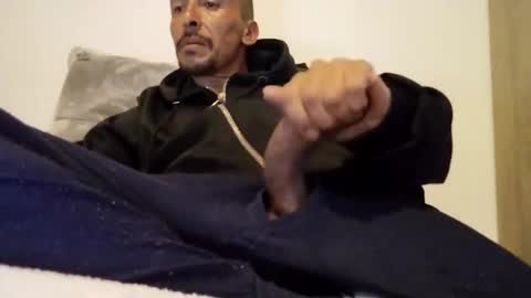 latinhardfuker1980 online show from 02.01.25