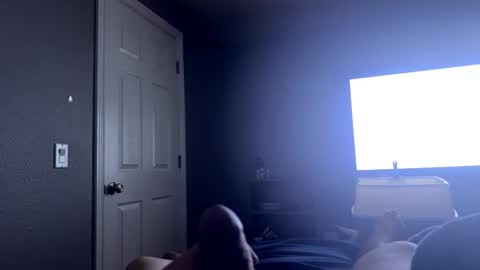 Snapshot of latininsatin chatting on 11.10.25 latininsatin online show from 11.10.25