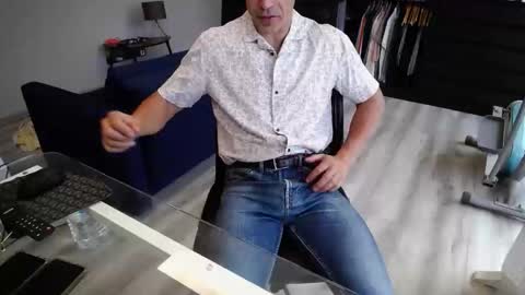 sam online show from 10.16.25