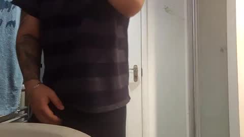 Snapshot of latino8484 chatting on 01.21.25 latino8484 online show from 01.21.25