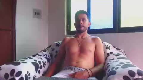 latino_lover_ online show from 03.27.26