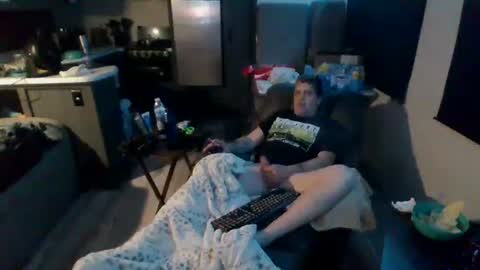 Snapshot of latniter742349 chatting on 01.28.25 latniter online show from 01.28.25