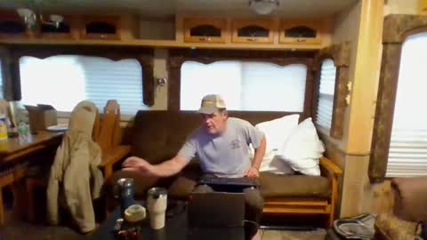 Snapshot of latniter742349 chatting on 02.25.25 latniter online show from 02.25.25