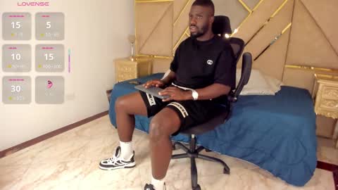 LEANDRO online show from 10.28.25