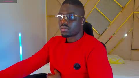 LEANDRO online show from 11.28.25