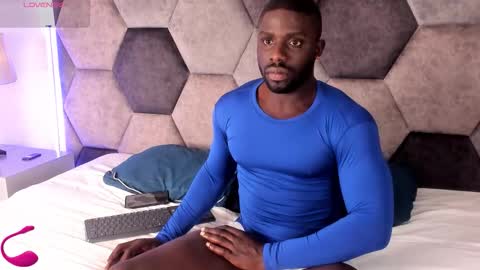 LEANDRO online show from 03.17.26