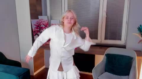 Kate online show from 05.10.26