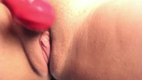 laura__js_ online show from 11.25.25