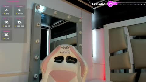 laura__js_ online show from 11.28.25