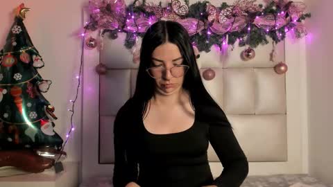 laura__js_ online show from 12.16.25