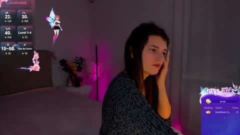 Laura online show from 01.07.25