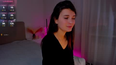 Laura online show from 02.01.25