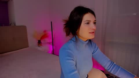 Laura online show from 02.20.25