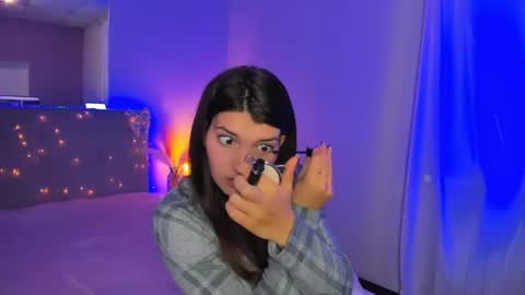 Laura online show from 04.22.26