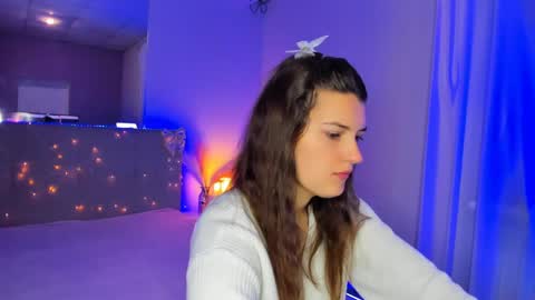 Snapshot of laura__leee chatting on 05.03.26 Laura online show from 05.03.26