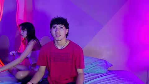 Snapshot of laura_and_kevin chatting on 09.26.25 laura_and_kevin online show from 09.26.25