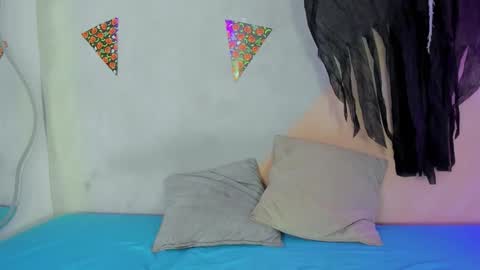 laura_and_kevin online show from 11.03.25