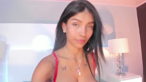 Laura online show from 01.19.25