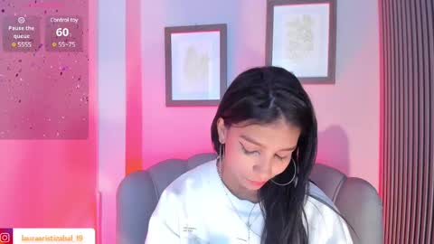 Laura online show from 01.25.25