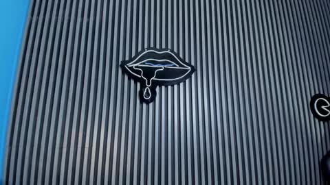 Laura online show from 02.20.25