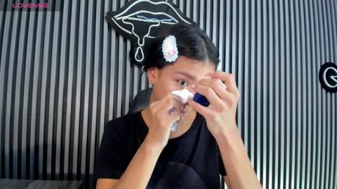 Laura online show from 02.26.25