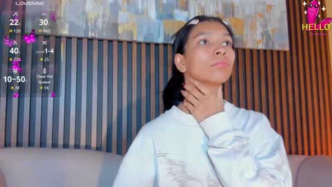 Laura online show from 11.15.25