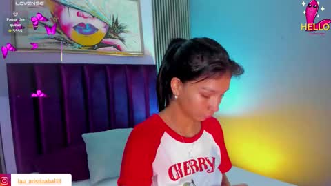 Laura online show from 02.10.26