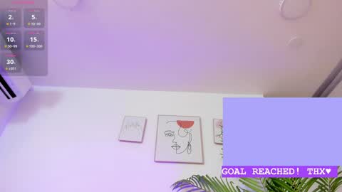 Snapshot of laura_bonnet_ chatting on 02.06.25 Laura Bonnet online show from 02.06.25