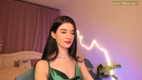 Laura online show from 03.21.26