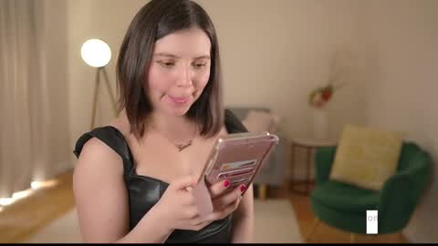 Snapshot of laura_lee chatting on 01.30.25 Laura Lee. online show from 01.30.25