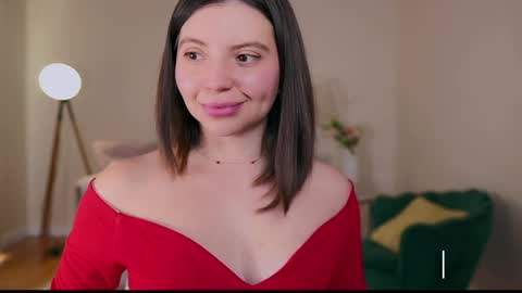 Snapshot of laura_lee chatting on 02.15.25 Laura Lee. online show from 02.15.25