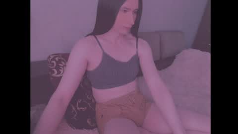 Snapshot of laura_night_byte chatting on 06.17.26 laura_night_byte online show from 06.17.26