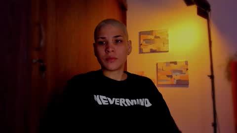 Laura Rose online show from 03.12.26