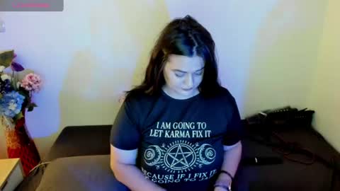 Snapshot of laura_sinner chatting on 06.15.26 Laura online show from 06.15.26