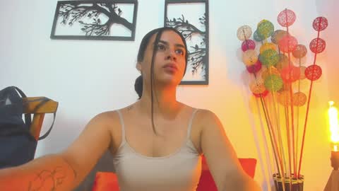 LAURA SOE online show from 01.16.25