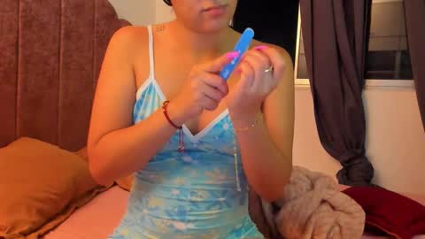 LAURA SOE online show from 10.05.25